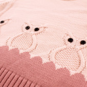 Пуловер с релефна апликация в опушено розово (1 - 6 год.) 2