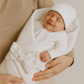 Портбебе за изписване "Happy day" в екрю 2