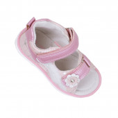 Детски анатомични сандали с цветенце в розово 3