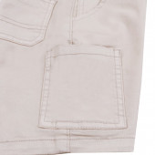 Къси панталони със странични джобове в светлобежово 3