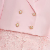 Официална рокля с 3D флорални мотиви и сако 7