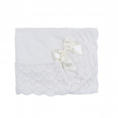 Бебешка пелена от плетиво с ажурен кант в екрю 100 x 95 см 4