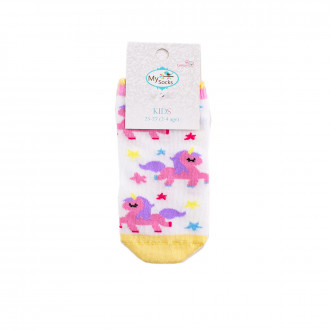 Детски къси чорапки тип терлик с еднорози в бяло