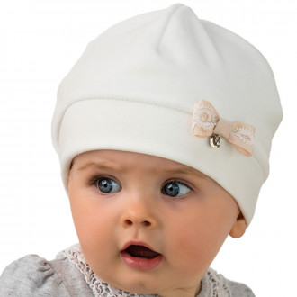 Бебешка плюшена шапка за момичета