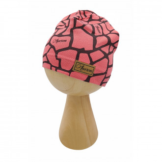 Детска трикотажна шапка в цвят корал