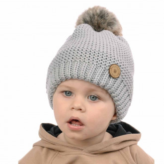 Зимна шапка в сиво за момчета