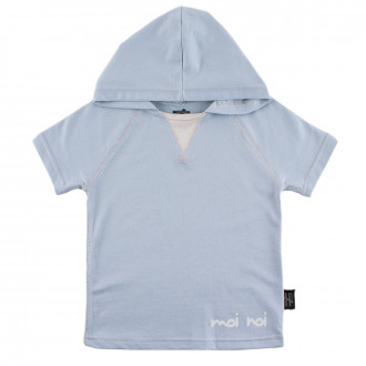 Тениска в синьо с качулка за момчета