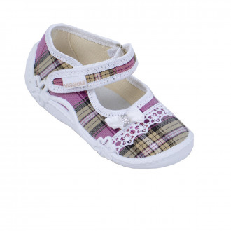 Анатомични дишащи текстилни обувки за момичета с дантела