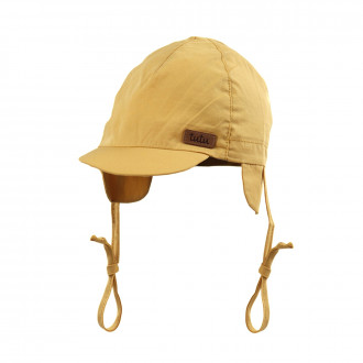 Бебешка шапка с мека козирка в горчица UV 30+ 