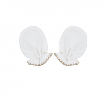 Ръкавички за новородено бебе в екрю с бежов кант