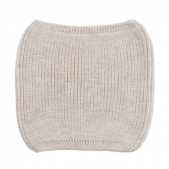 Детски шал-комин от плетиво в бежово