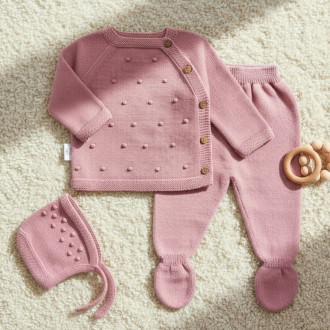 Бебешки комплект от памучно плетиво в опушено розово