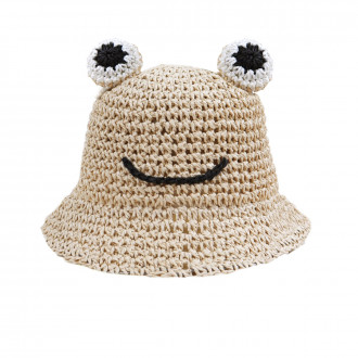 Лятна плетена шапка "Жабок" в бежово