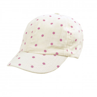 Мека лятна шапка на точки в цвят крем