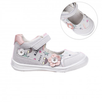 Анатомични обувки за момичета в сиво с цветенце 1