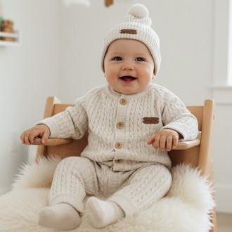 Бебешки ромпър от плетиво с шапка в светлобежово