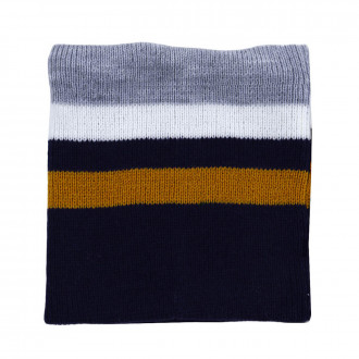 Детски шал-комин от плетиво в райе