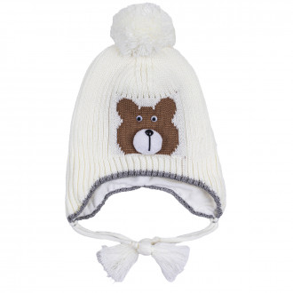 Зимна шапка "Мечо" в кремаво бяло