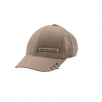 Детска лятна шапка с декоративни халки в бежово