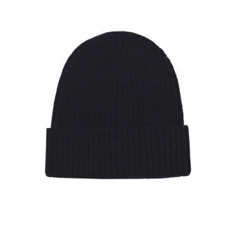 Зимна шапка от едро плетиво в черно