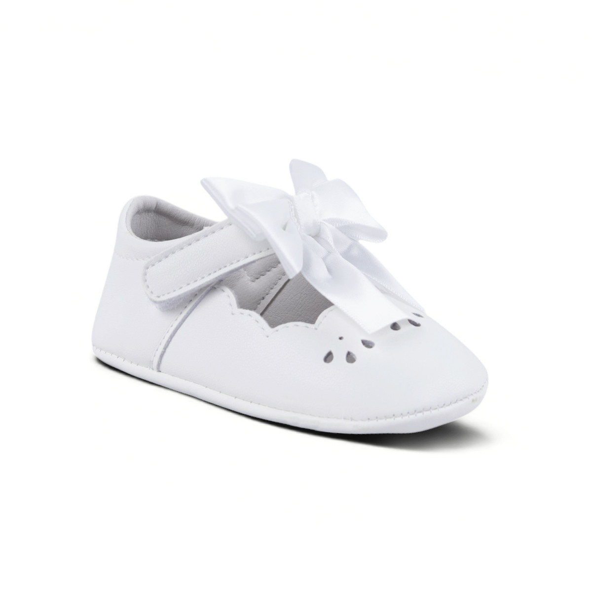 Бебешки бели буйки с панделa