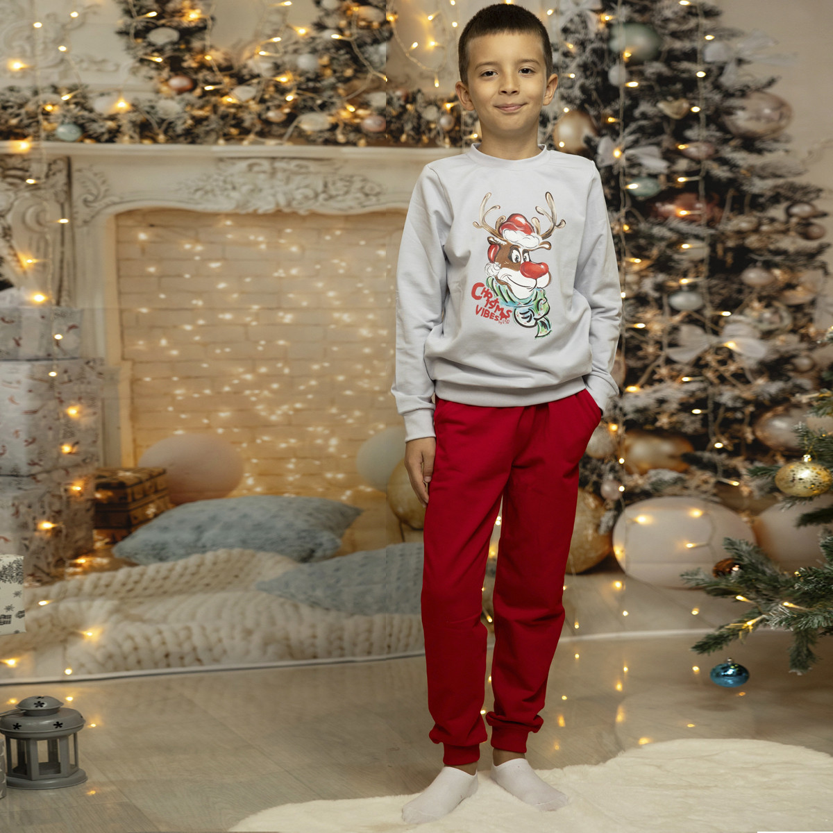 Коледен комплект "Christmas vibes" в сиво и червено