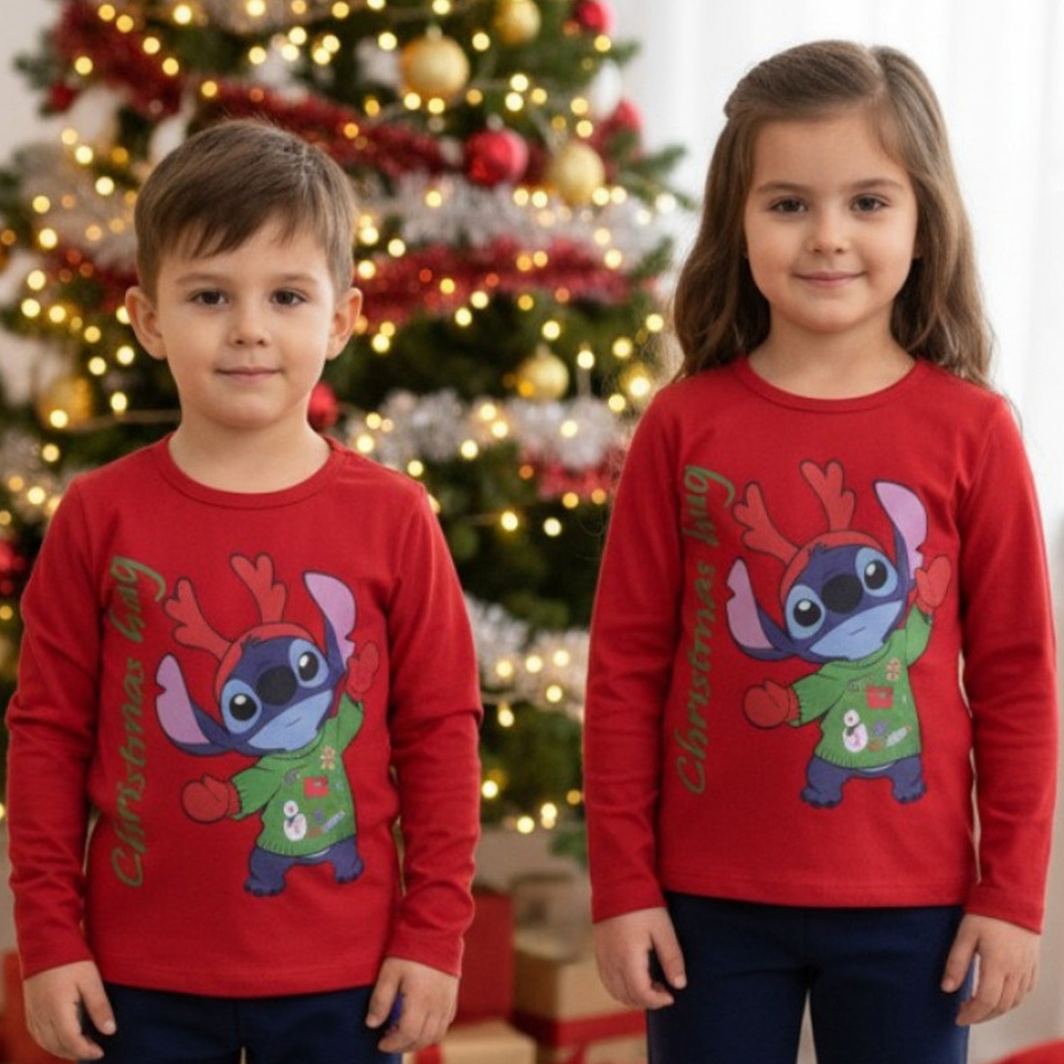 Коледна блуза "Christmas hug" в червено