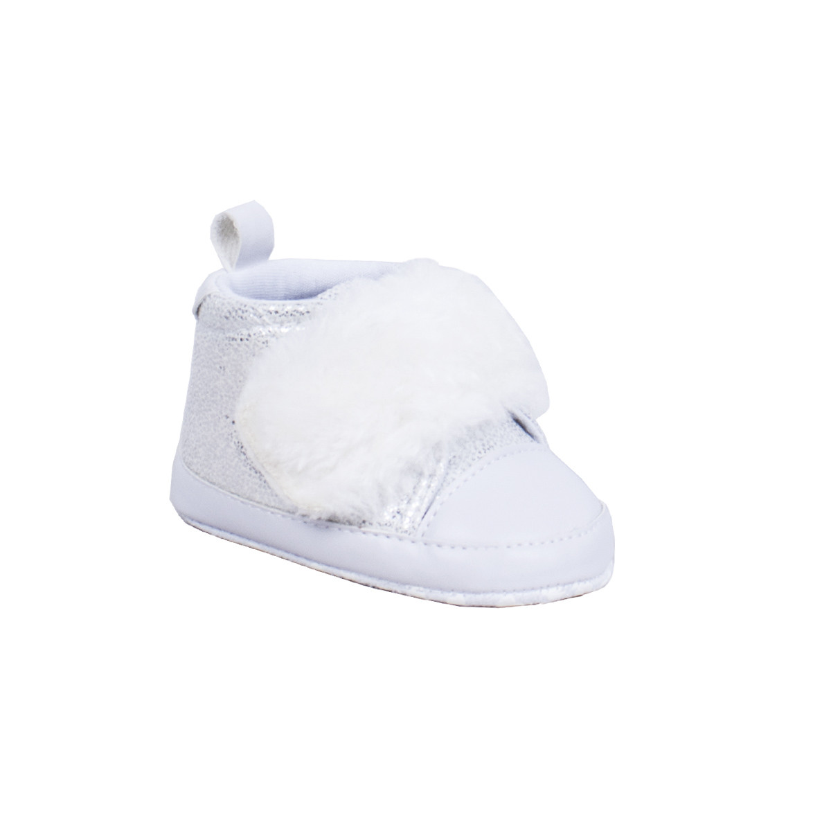 Меки бебешки пантофки с пухчета в бяло